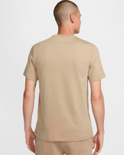 Nike Sportswear Club Men's T-Shirt beige