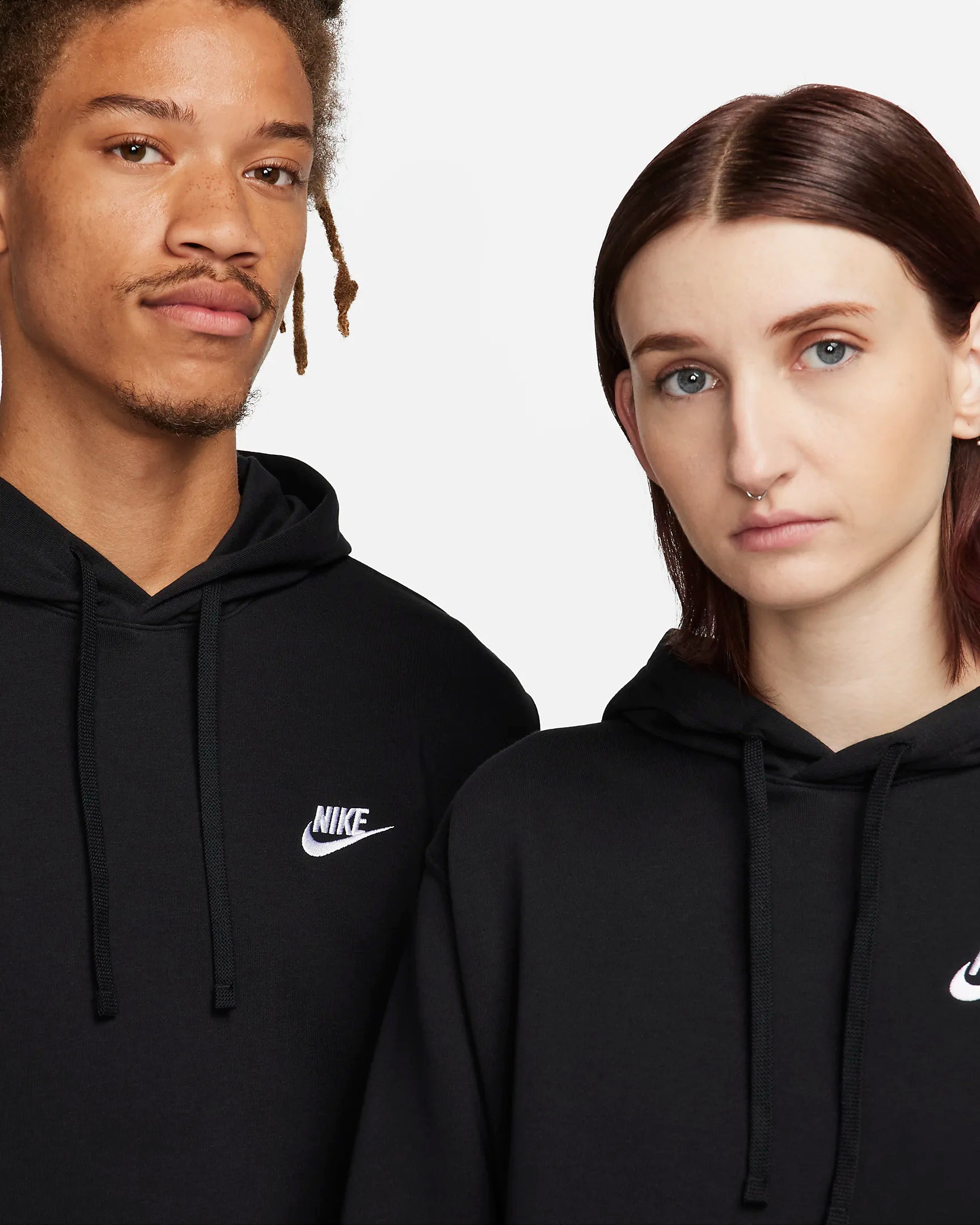 Nike Sportswear Club-  Felpa pullover con cappuccio – Nero garzata