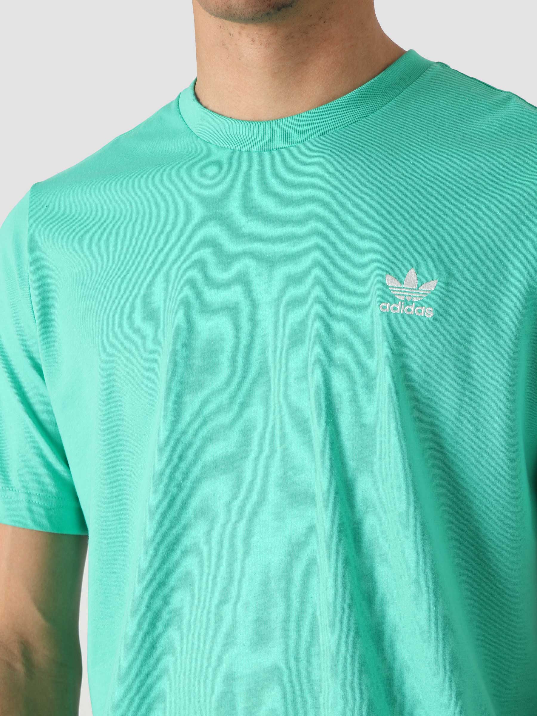 ADIDAS T-shirt Loungewear adicolor Essentials Trefoil Tee - GREEN