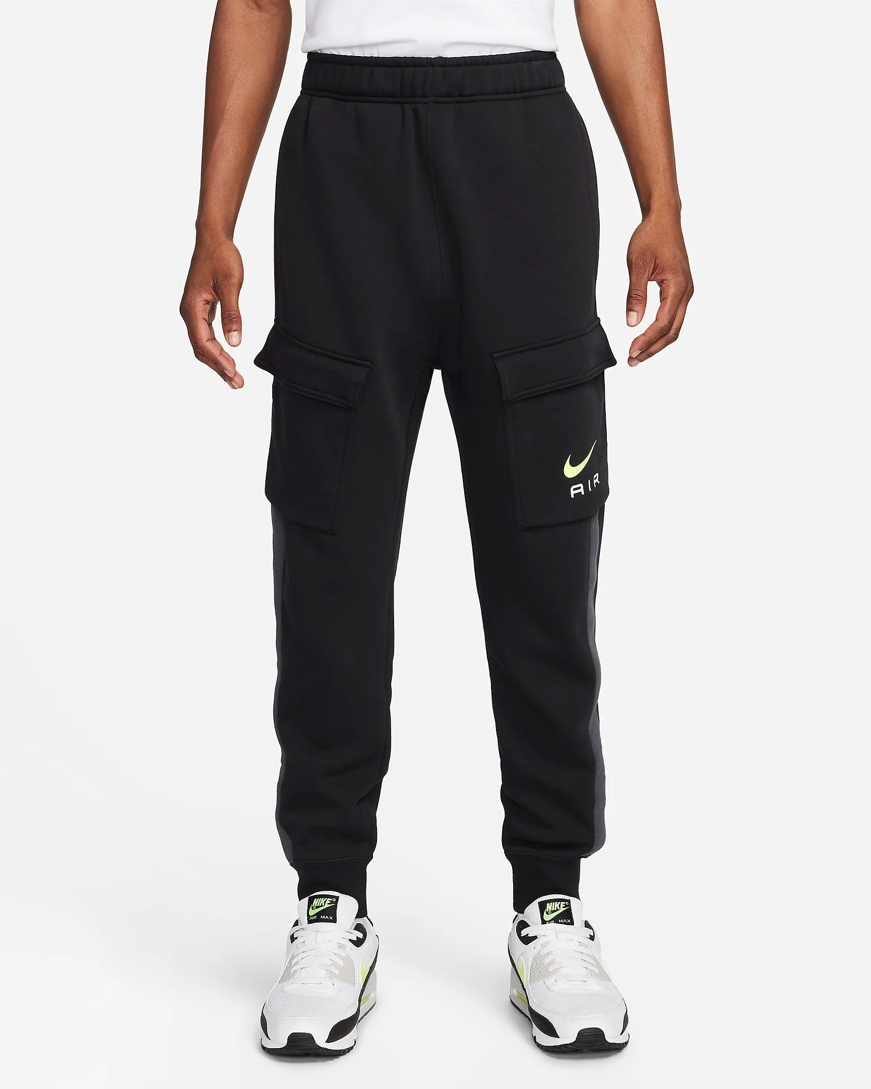 Nike Air Men's Fleece Cargo Trousers – NERO