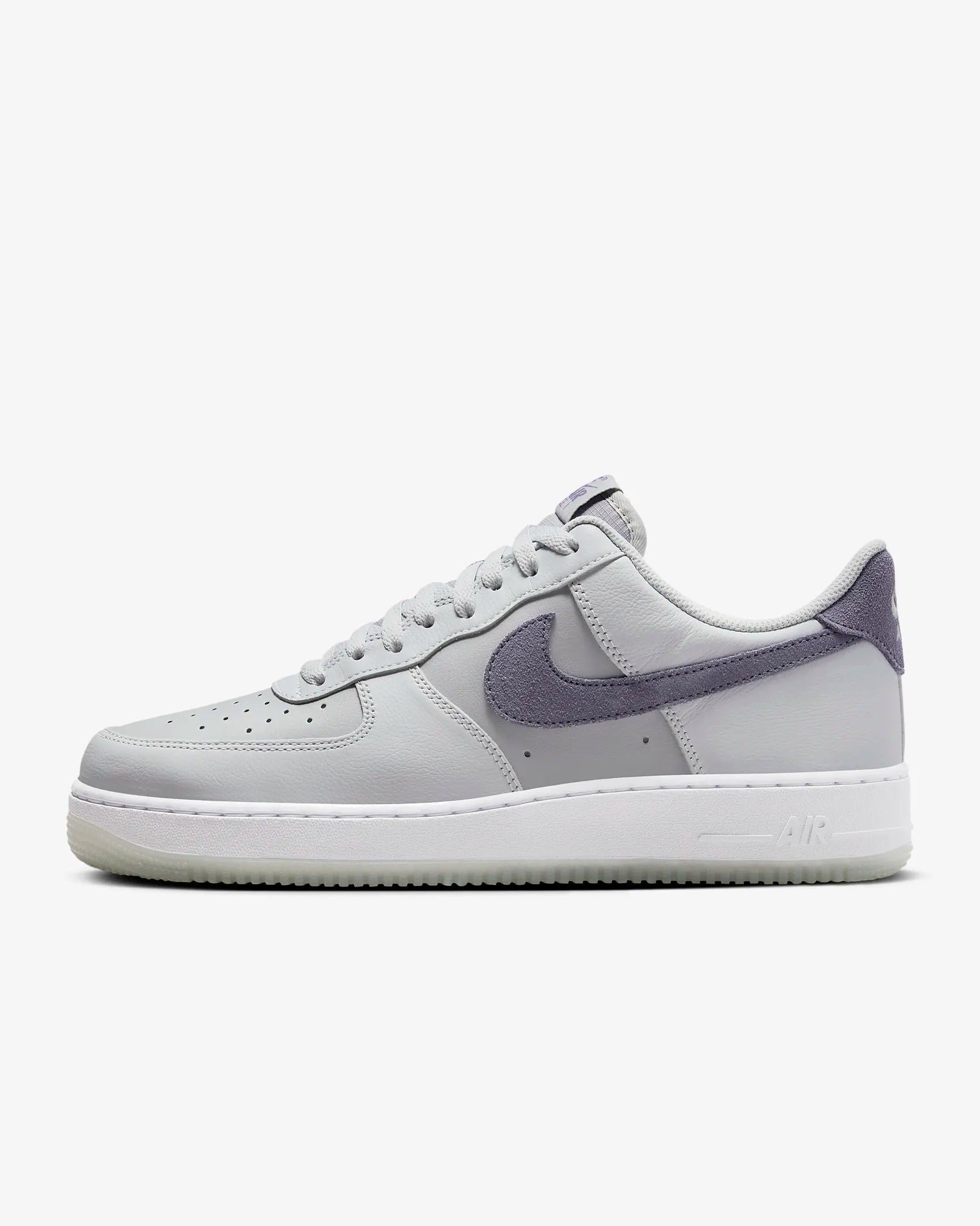 Nike Air Force 1 '07 LV8 Pure Platinum Light Carbon