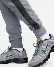 Nike Air Men's Fleece Cargo Trousers - GRIGIO