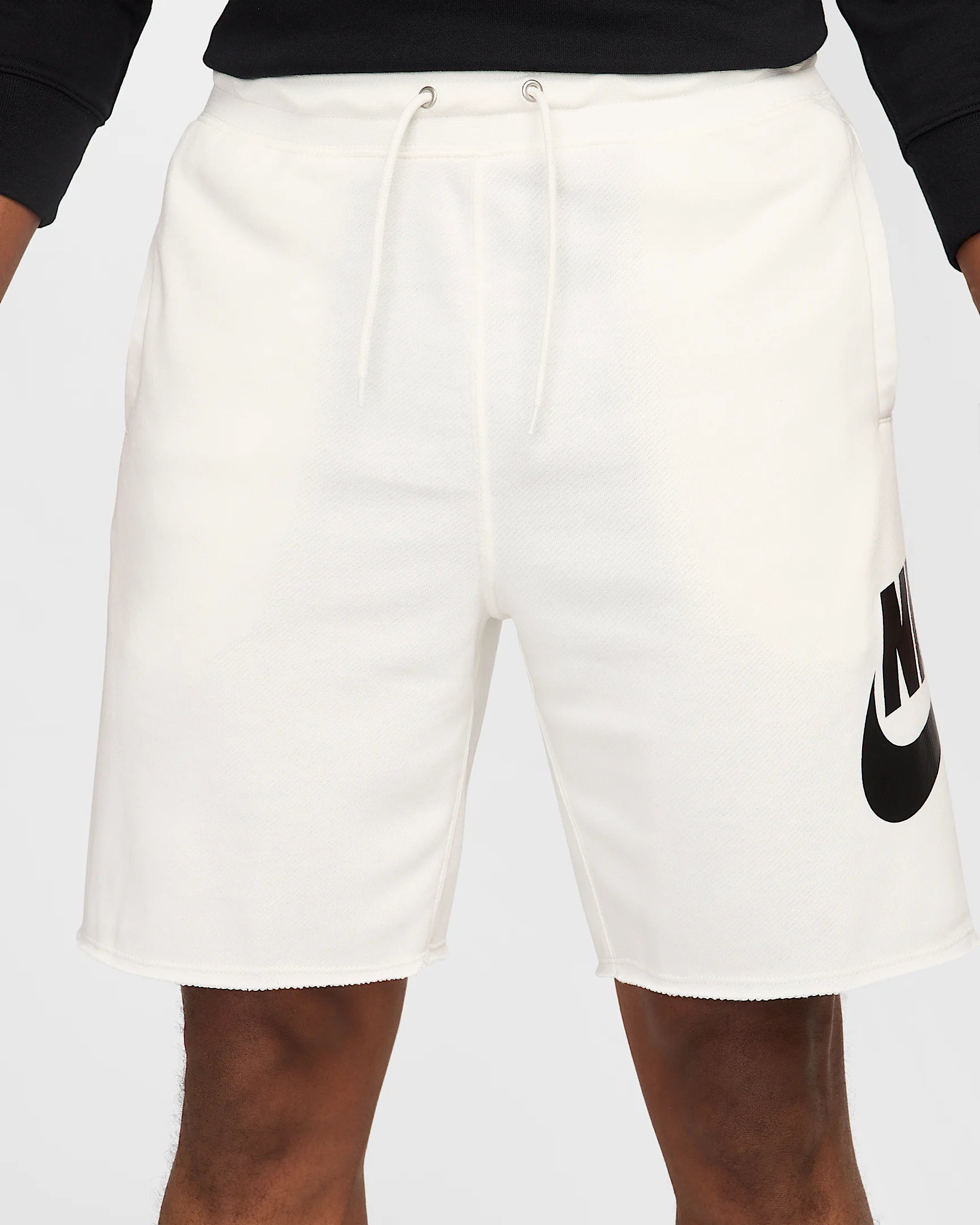 Nike Club Men's French Terry Alumni Shorts panna