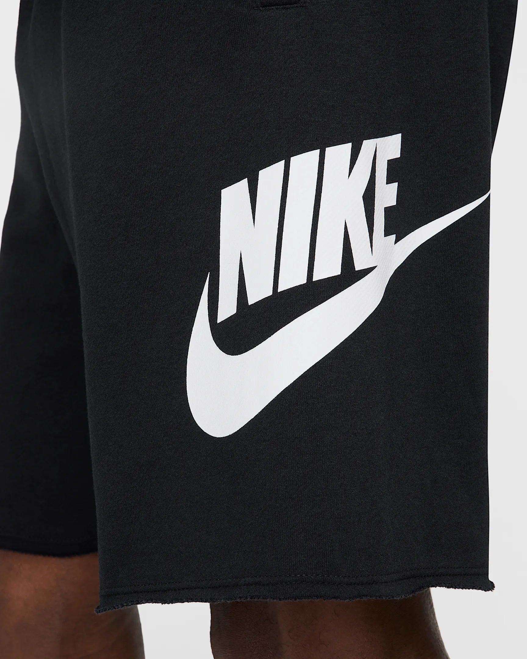 Nike Club Men's French Terry Alumni Shorts NERO