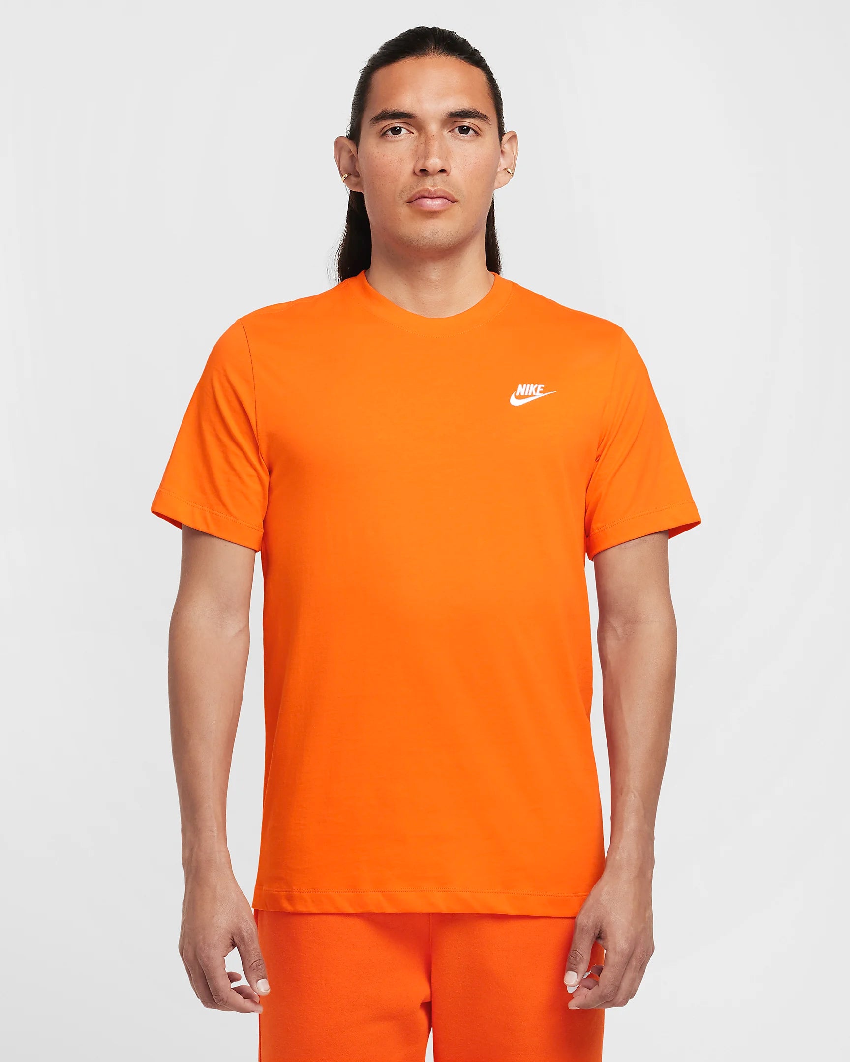 Nike Sportswear Club T-shirt – Arancio