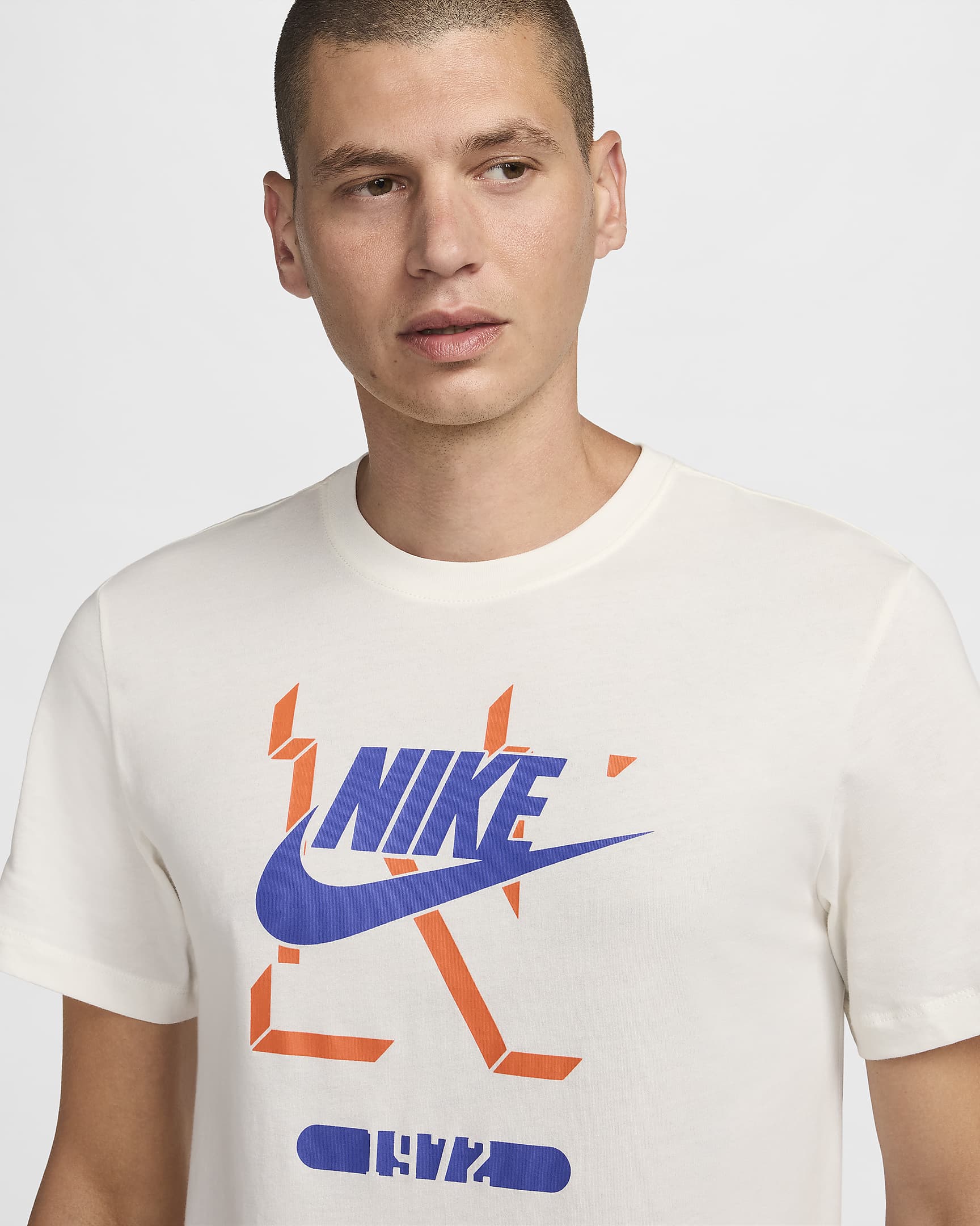 Nike Sportswear Men's T-Shirt