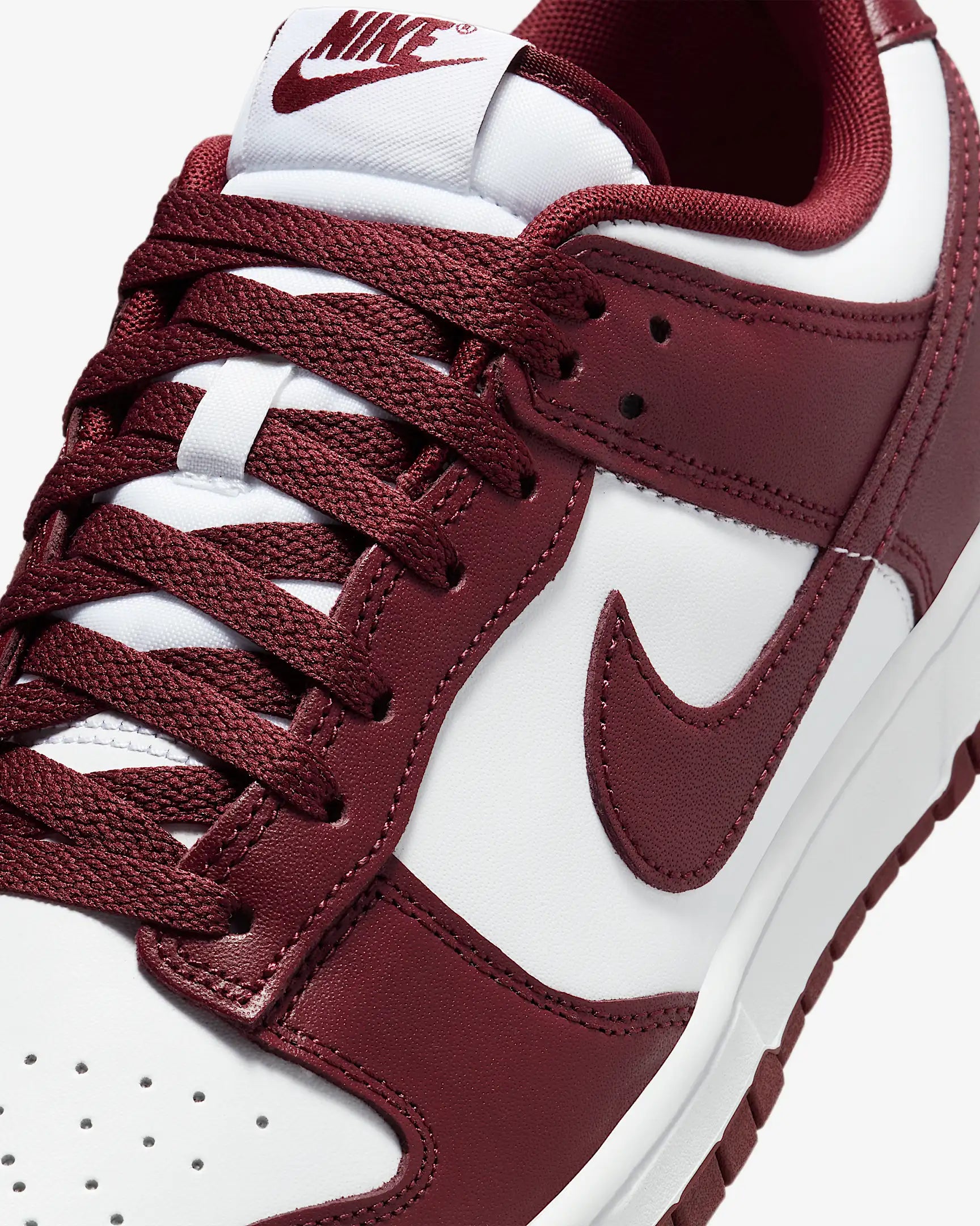 Nike Dunk Low Retro - Bordeaux