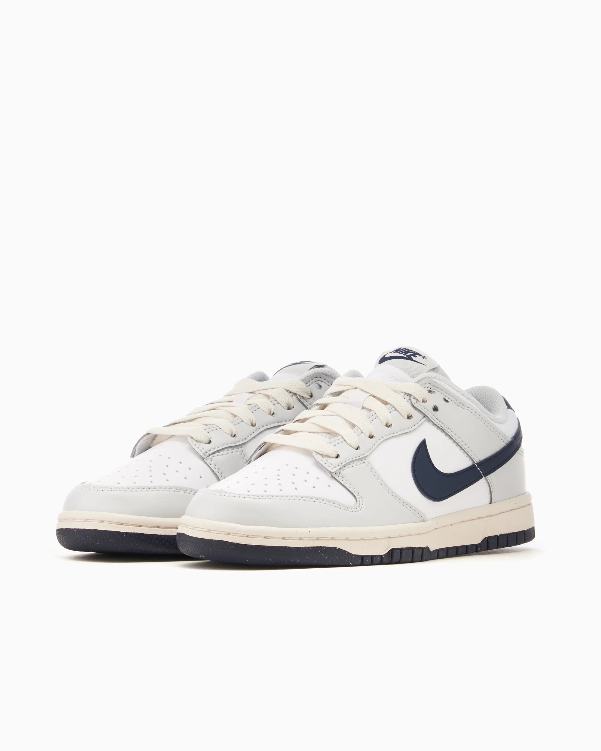 Nike Dunk Low Next Nature "Photon Dust"