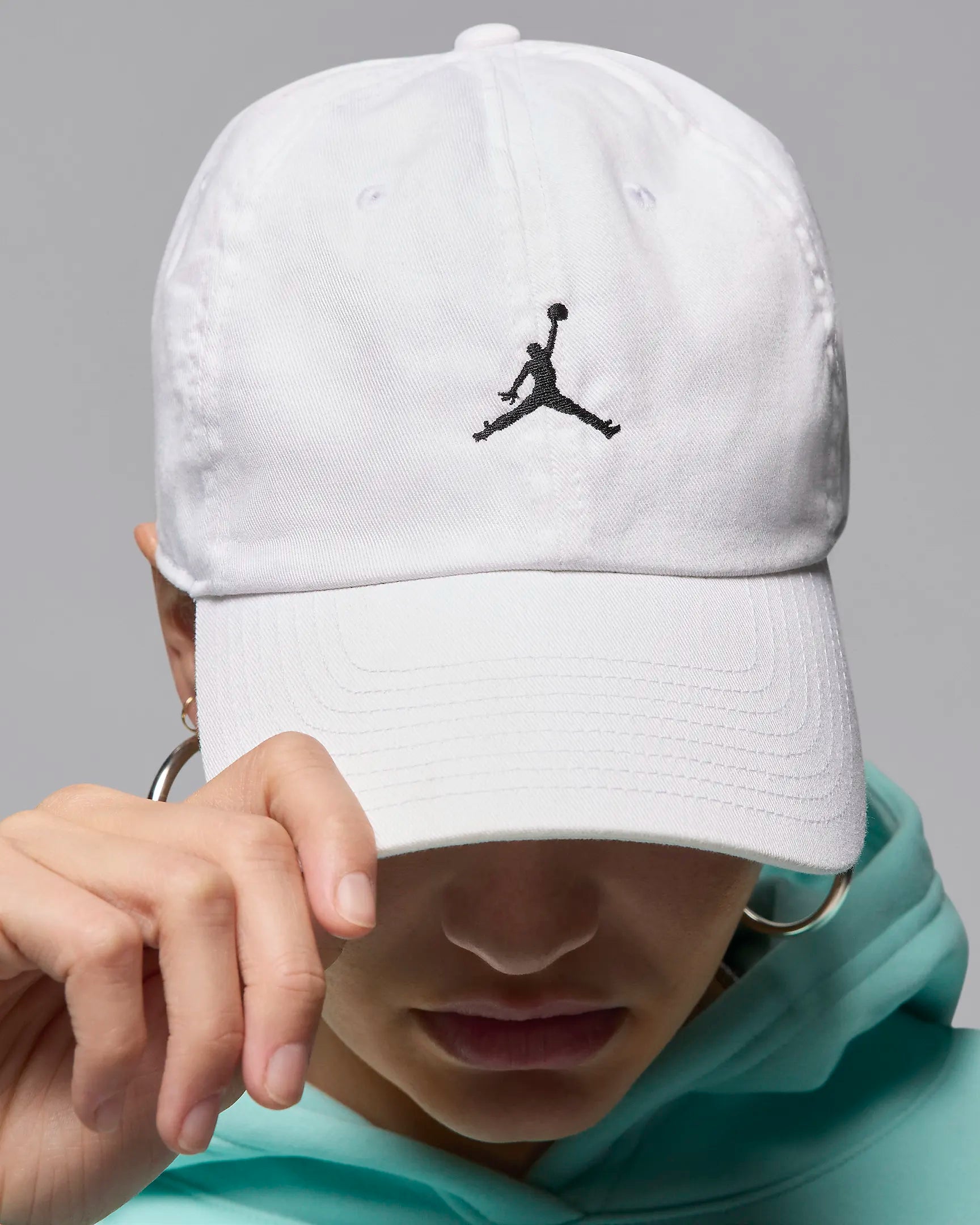 Jordan Club Cappello essenziale con visiera curva