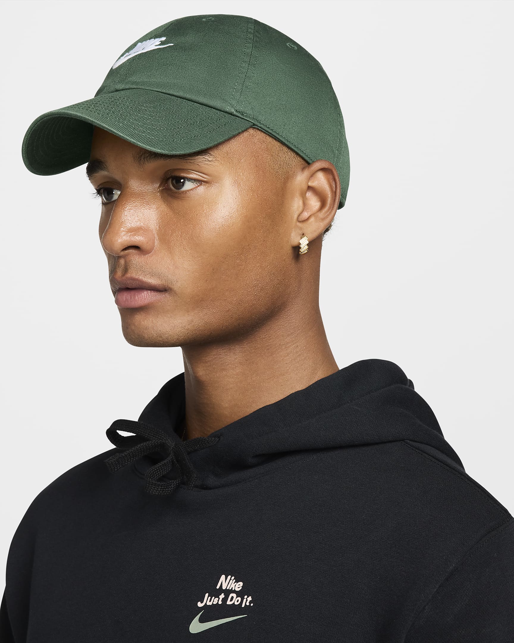Nike Club Cappello Unstructured Futura Wash VERDE