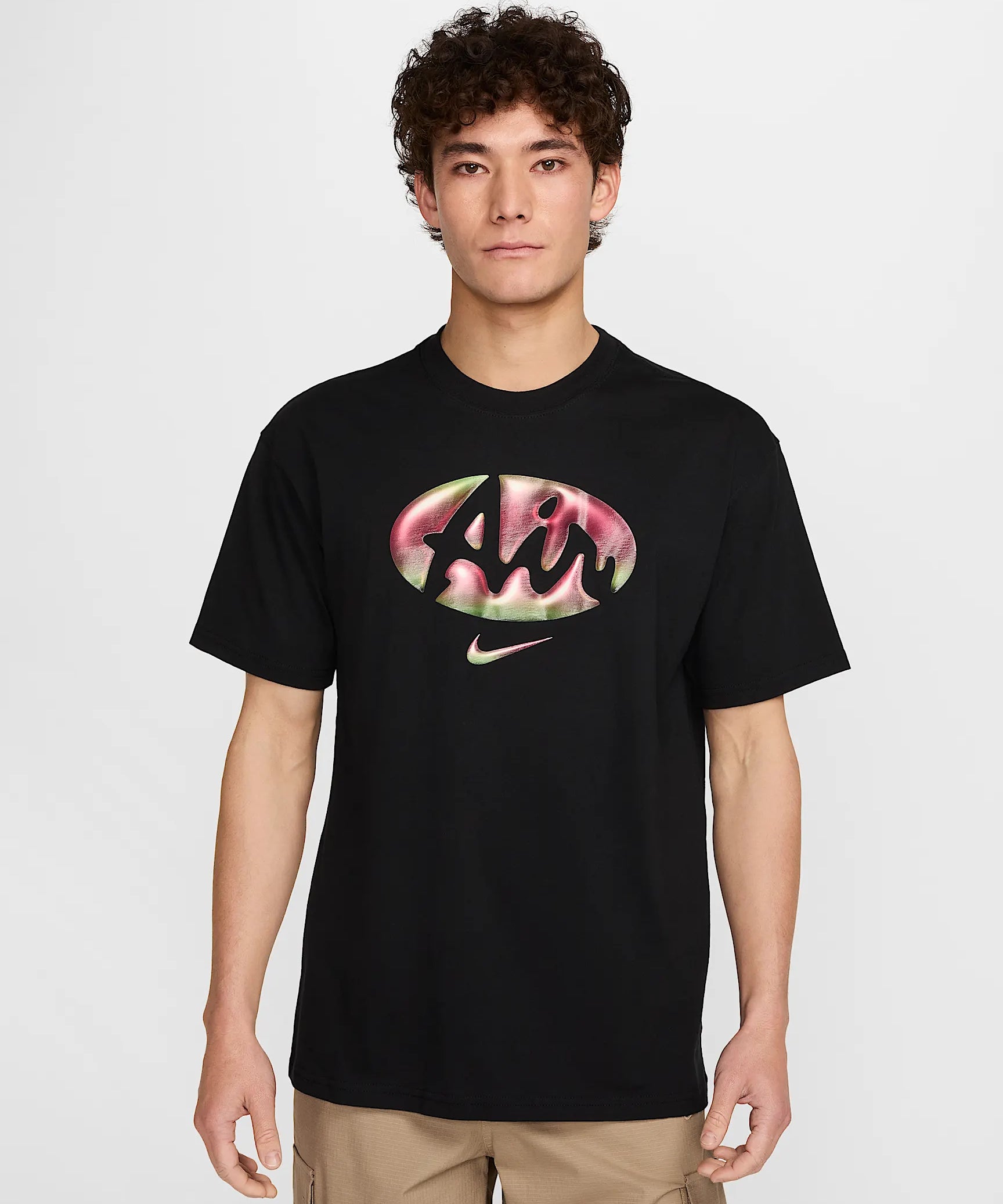 U_NSW_TEE_M90_OC_AIRMAX_DAY.webp