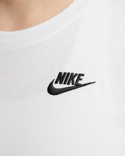 Nike Sportswear Club Essentials T-shirt – Donna BIANCO