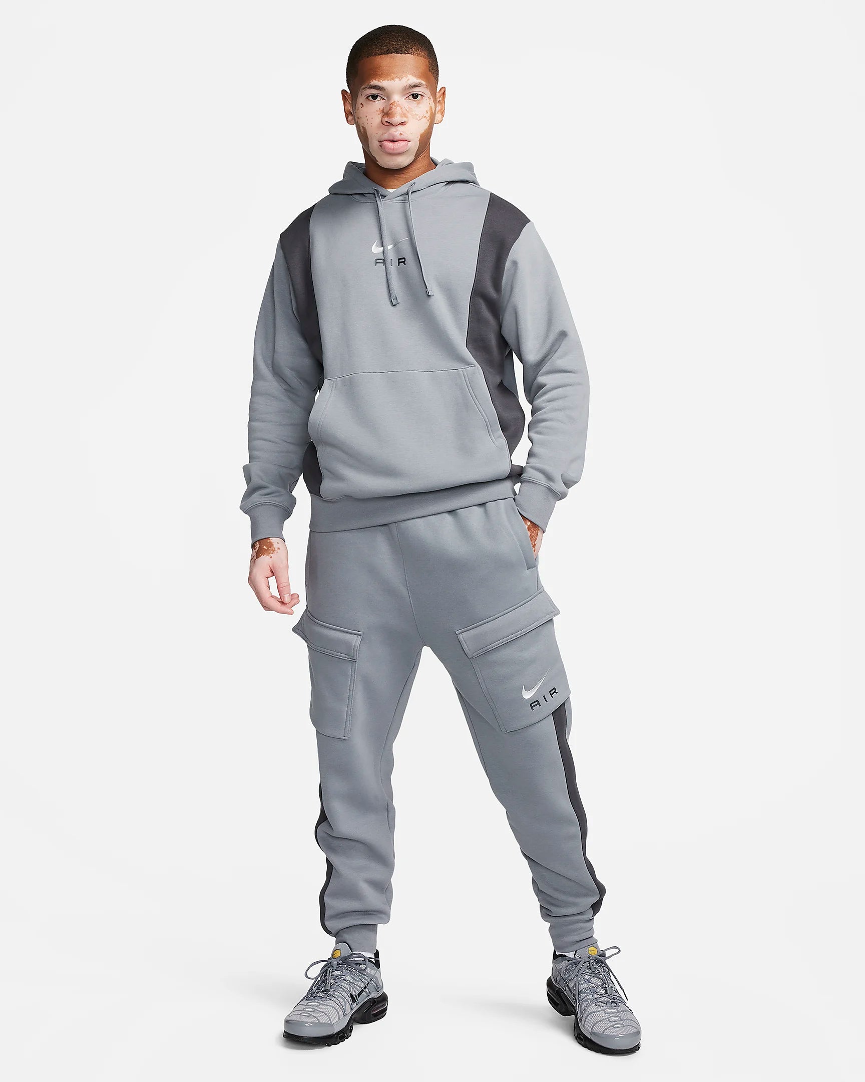 Nike Air Men's Fleece Cargo Trousers - GRIGIO