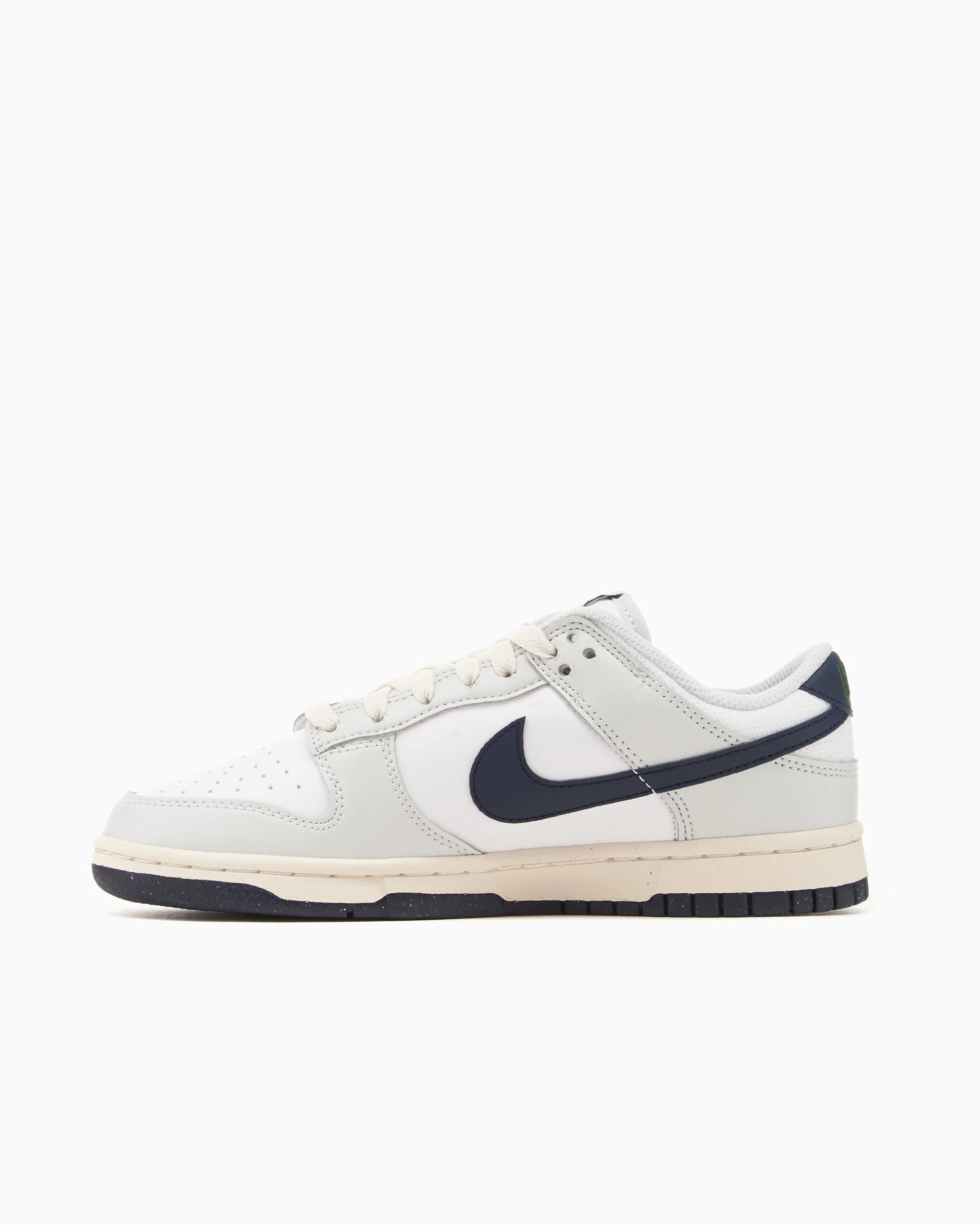 Nike Dunk Low Next Nature "Photon Dust"