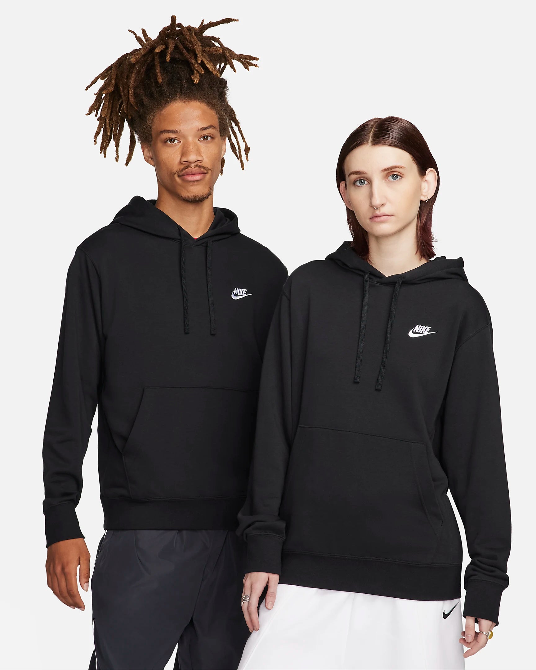 Nike Sportswear Club-  Felpa pullover con cappuccio – Nero garzata