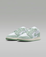 Air Jordan 1 Low SE Seafoam