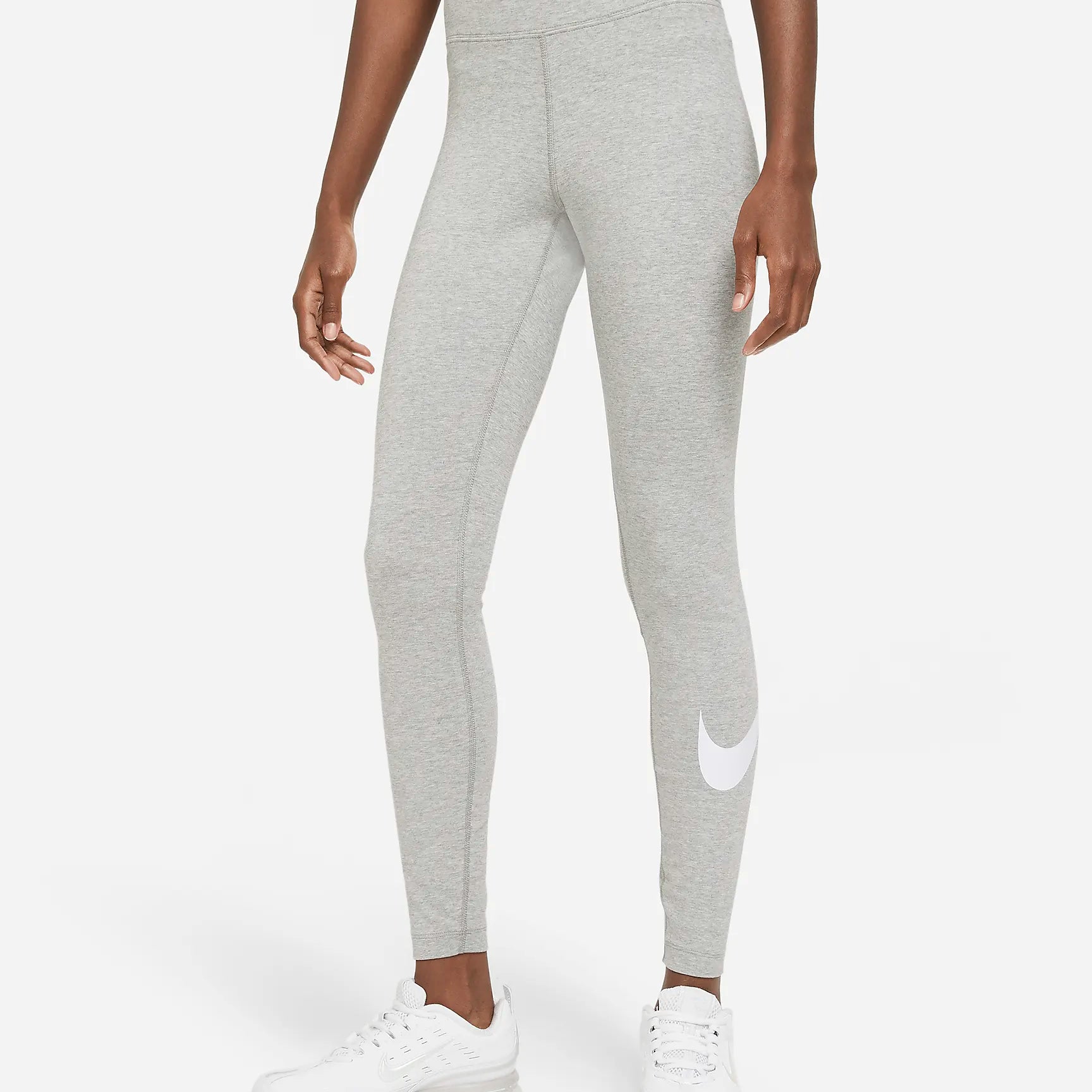 leggings-a-vita-media-con-swoosh-sportswear-essential-XnjHdT.webp