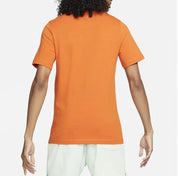 M NSW TEE MULTIBRAND SWOOSH - ORANGE