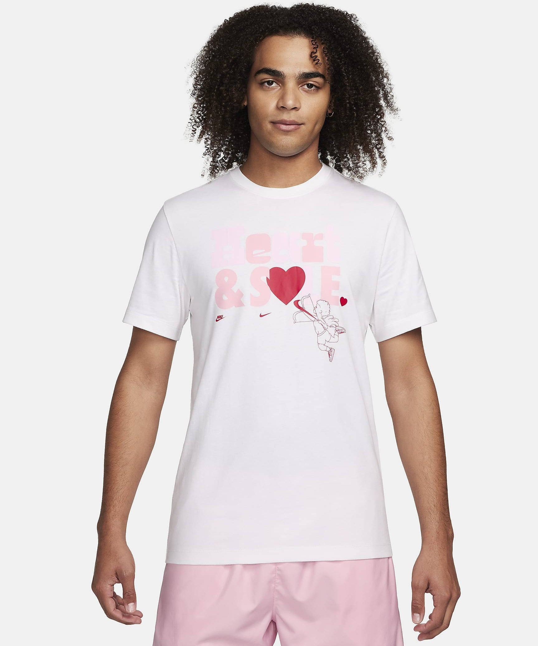 nike-sportswear-heart-sole-t-shirt-fq3779-100.jpg