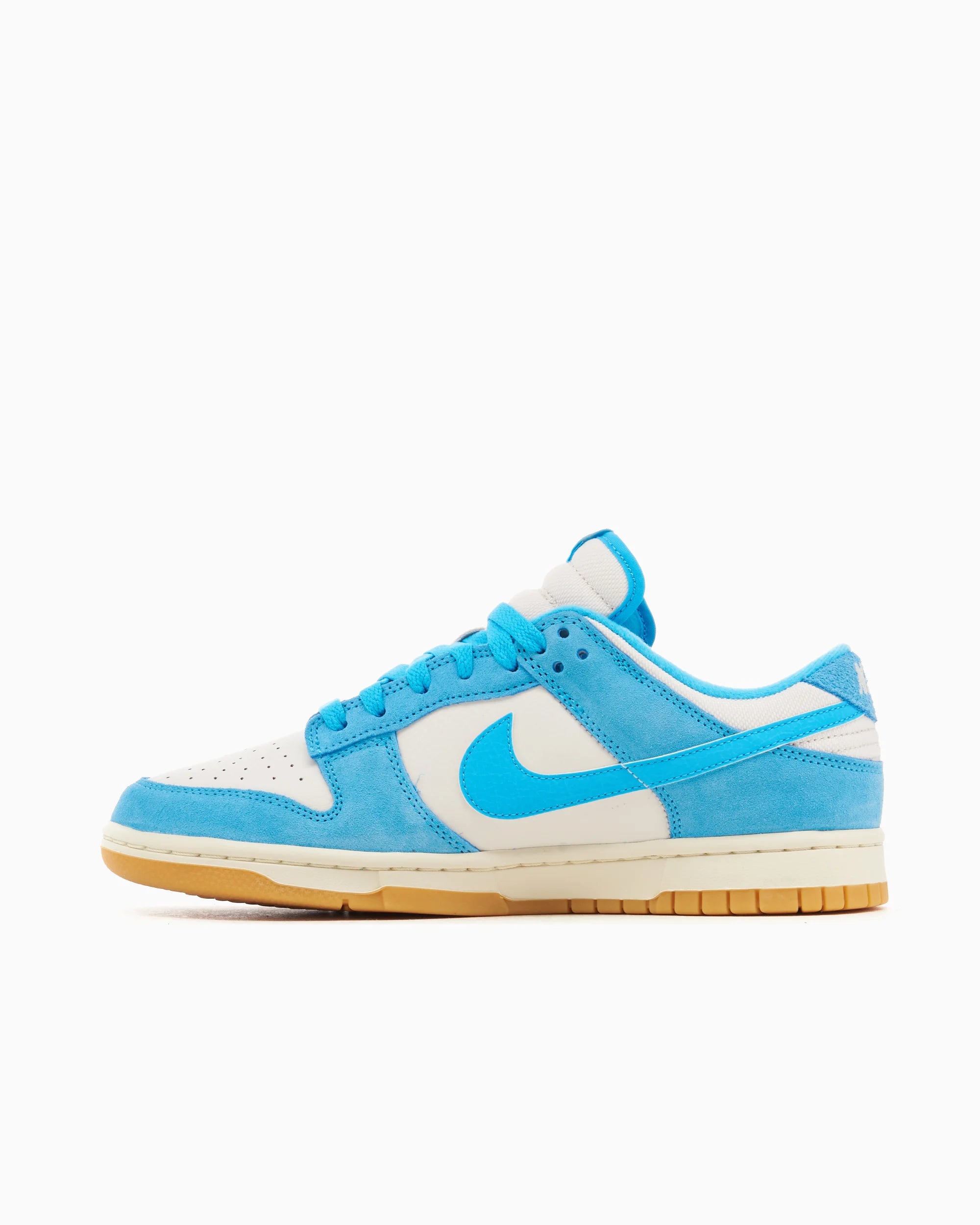 Nike Dunk Low SE "Baltic Blue"