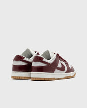 Nike Dunk Low LX rosso coccodrillo