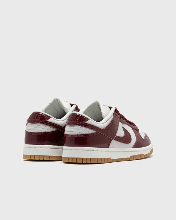 Nike Dunk Low LX rosso coccodrillo